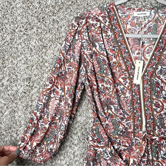 Max Studio Top Women’s Small Crepe Tie Front 3/4 Sleeve Smocked Back Paisley NWT - Picture 2 of 7